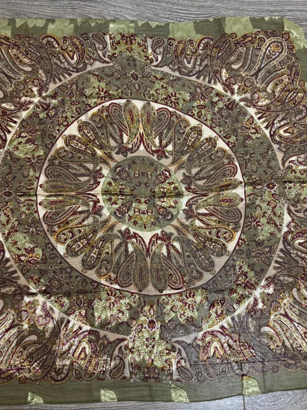 Vintage  Elegant Scarf  Liz Claiborne Paisley Green &  Bordo
